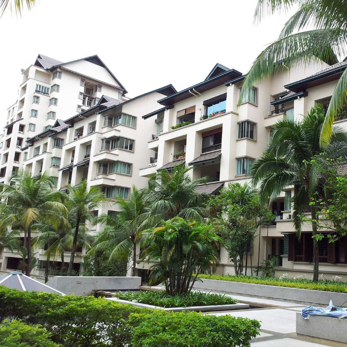 Riana Green Condominium